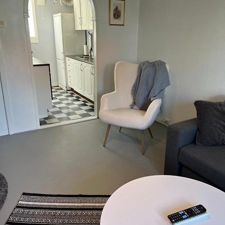Lite Hus Med Egen Inngang - Sentral Beliggenhet Haugesund Kültér fotó