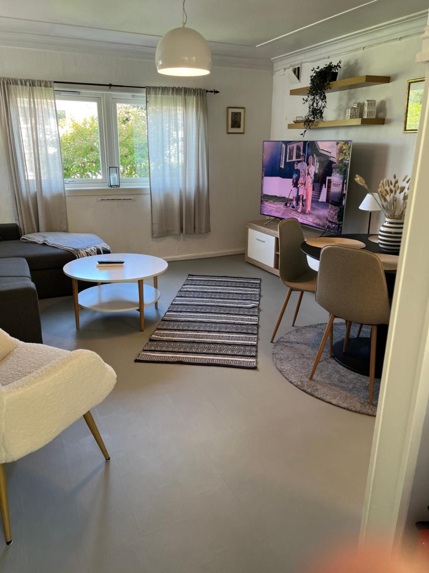 Lite Hus Med Egen Inngang - Sentral Beliggenhet Haugesund Kültér fotó