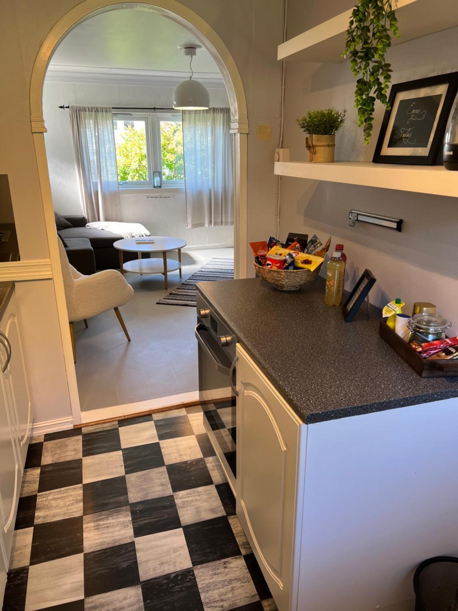 Lite Hus Med Egen Inngang - Sentral Beliggenhet Haugesund Kültér fotó